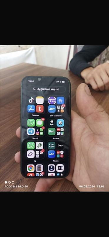 poco f4 pro: Məhsul: Kompakt ölçülü smartfon (qara), iki arxa kamera və ön kamera — 3