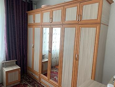 Продажа коттеджей и домов: Продаётся частный дом с мебелью на фото. Описание: Каракол, Салиева 35 — 4