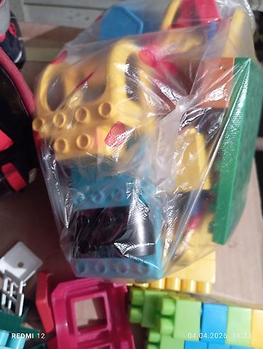 Игрушки: Игрушки бу пакетом: Барби, конструктор, рюгзак школьный для — 8