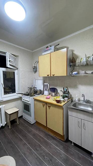508: 1 комната, 35 м², 5 мкр 104 серия, 4 этаж, Требуется ремонт — 1