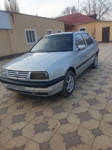 лт фольксваген: Volkswagen Vento: 1994 г., 1.8 л, Механика, Бензин, Седан