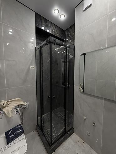 Зеркала: Душевая Кабины из закалённого стекла на заказ. - Типы конструкций — 2