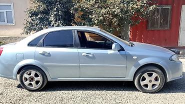 mercedesbenz с клас: Седан голубого цвета, 4 двери, тонированные стекла. Легкосплавные — 1