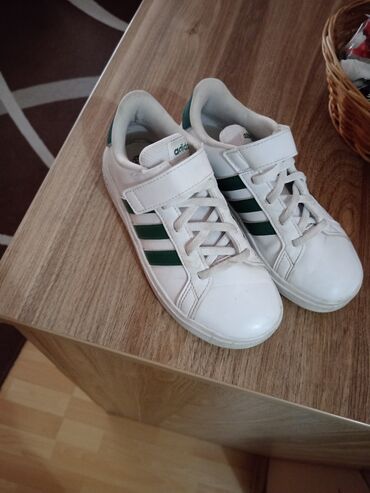 adidas zute patike: Adidas, Veličina - 31