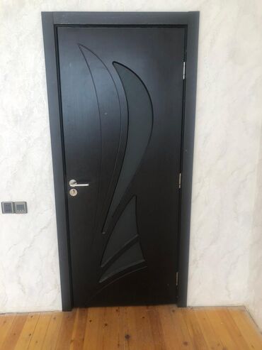 Фурнитура и комплектующие: Qapı 3 ədəd ölçü standart biri 100azn Ünvan Masazir. Sara04⁰⁰¹¹