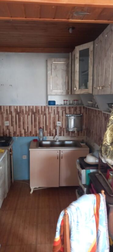 Həyət evləri və villaların satışı: 3 otaqlı, 65 kv. m, Kredit yoxdur, Orta təmir — 7