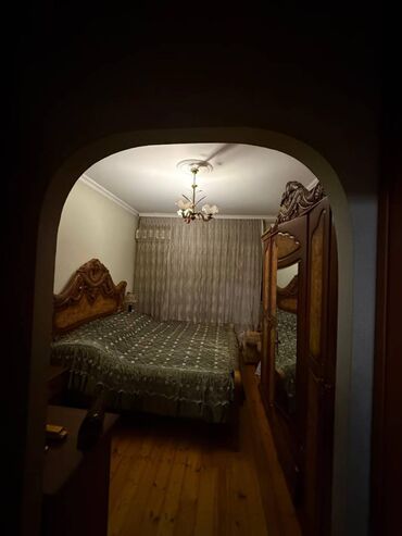 Köhnə tikili: Bakı, 3 otaqlı, Köhnə tikili, m. Memar Əcəmi, 60 kv. m — 5