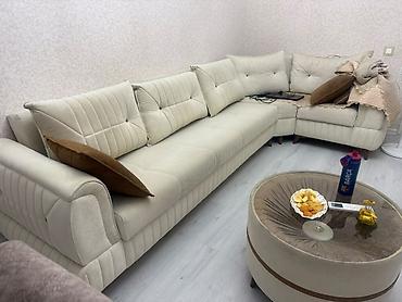 puf satisi: Salam.Künc divan satılır pufikle bərabər açılır bazalidr 530 manat — 1