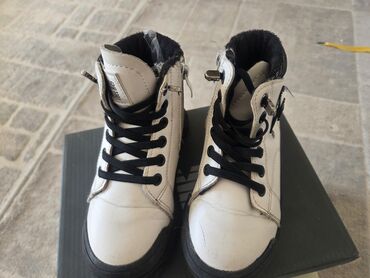 мурские туфли: Детские зимние ботинки из экокожи - Цвет: белый верх с чёрными