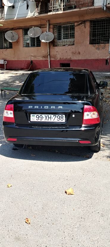 VAZ (LADA): Lada Priora sedan – qara rəng, 4 qapılı, ön və arxa işıqlar orijinal — 3