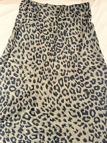 Ətəklər: Leopar naxışlı ətək - Model: A-kəsim, midi uzunluq - Naxış: Qara — 2