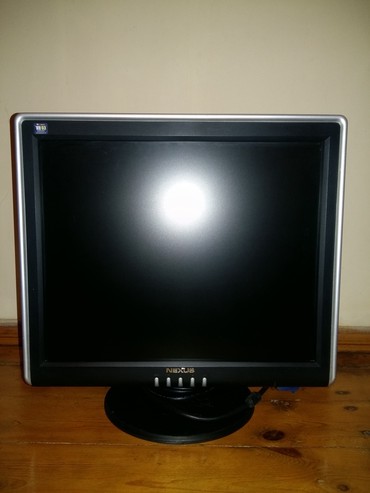 komputer manitor: Monitor Nexus - 17 duym, kabeli de ustunde