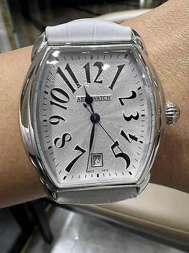 Классические часы часы, Aerowatch, Швейцария, Унисекс, Новый at lalafo.kg Классические часы часы, Aerowatch, Швейцария, Унисекс, Новый