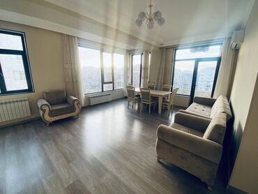 Uzunmüddətli kirayə mənzillər: Semaşkanın yanı Bravonun üstü 21 mərtəbəli binanın 17-ci mərtəbəsində — 2