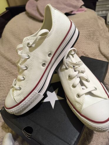 bele patike i odelo: Converse, 38, color - White