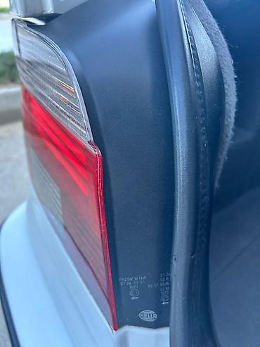 BMW: BMW 5 series: 2.2 l | 2001 il Sedan — 9