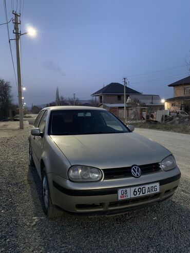 насос для авто: Volkswagen Golf: 2002 г., 1.6 л, Механика, Бензин, Седан