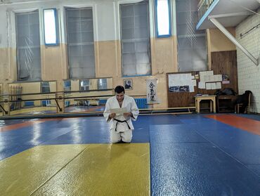тренировочный зал: Aikido Aikikai Айкидо инструктор 4 дан Айкидо Тренировки проходят по