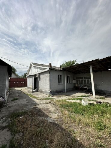 Продажа домов: Дом, 100 м², 4 комнаты, Собственник, Старый ремонт
