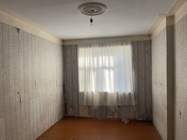 продается 2 х комнатная квартира: Quba, 3 otaqlı, Köhnə tikili, 84 kv. m