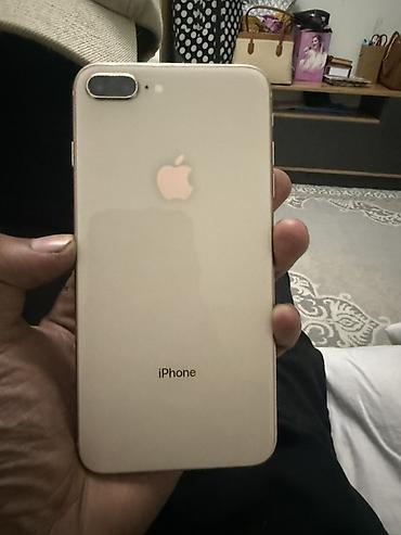 IPhone 8 Plus, цвет Gold - Корпус из стекла и алюминия, цвет — золото
