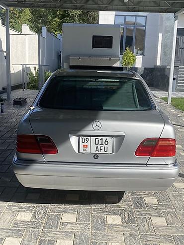 Продажа авто: Mercedes-Benz E-Class: 1997 г., 3.2 л, Автомат, Бензин, Седан — 6