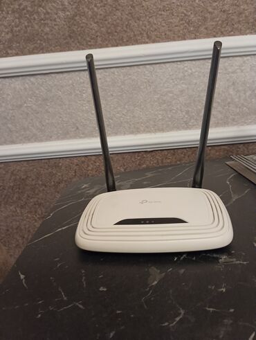 Мониторы: TP-Link Wi‑Fi router - Brend/model: TP-Link (2 antenalı) - Tezlik