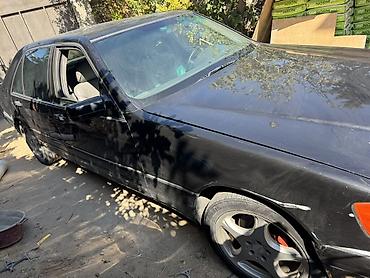 lexus masin qiymeti: Mercedes-Benz S-Class W140 sedan - Korpus: qara rəng, klassik W140 — 3