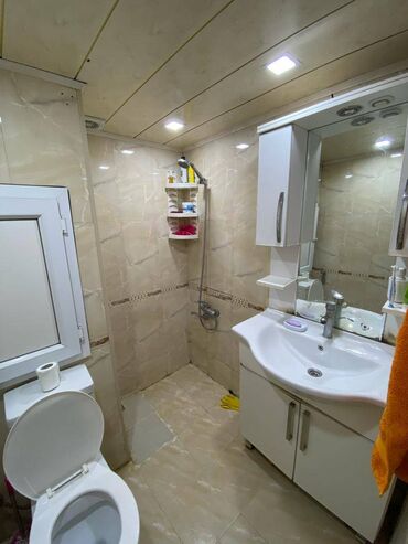 Köhnə tikili: Bakı, 3 otaqlı, Köhnə tikili, m. Memar Əcəmi, 55 kv. m — 14