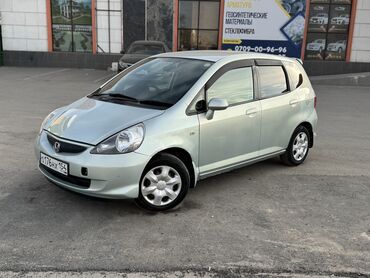 Subaru: Honda Fit: 2006 г., 1.3 л, Автомат, Бензин, Хэтчбэк