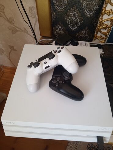 mafiya oyunu: PlayStation 4 pro 2 terabayt yaddaş praşipka Model 6.72 versiya(ən