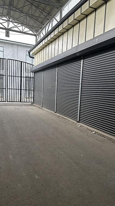 продаю салон коасоты: Продаются торговые павильоны с роллерами - Формат: линейка из — 1