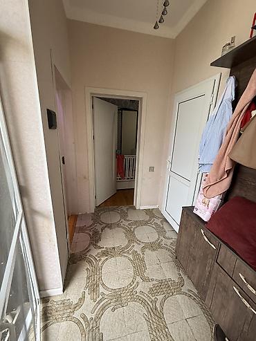 heyet evi yasamal: 2 otaqlı, 70 kv. m, Orta təmir — 5