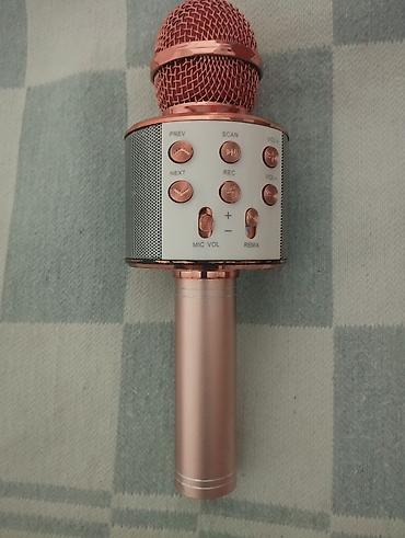 kohnə komputer: Qızılı rəngli portativ karaoke mikrofonu – Bluetooth hoparlörlü — 1