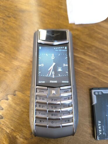 магнитола цена: Vertu Ti, 4 ГБ, түсү - Боз