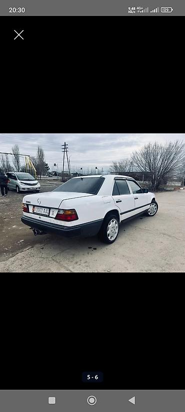 mercedes центр: Mercedes-Benz W124: 1987 г., 2.3 л, Механика, Бензин, Седан — 3