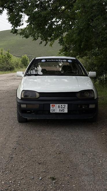 Продажа авто: Volkswagen Golf: 1992 г., 1.6 л, Механика, Бензин, Хэтчбэк — 1