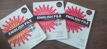 student: Продаю книги для изучения английского языка Oxford English File third