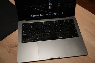 Apple MacBook: İşlənmiş Apple MacBook, 14 ", Apple M1 Pro, 512 GB, Ünvandan götürmə — 1