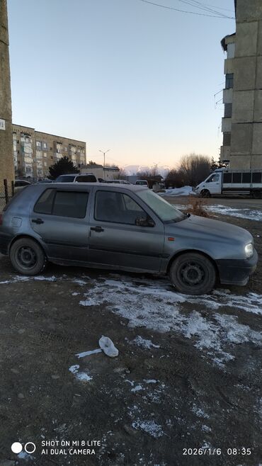 Volkswagen: Volkswagen Golf: 1993 г., 1.6 л, Механика, Бензин, Хэтчбэк — 2