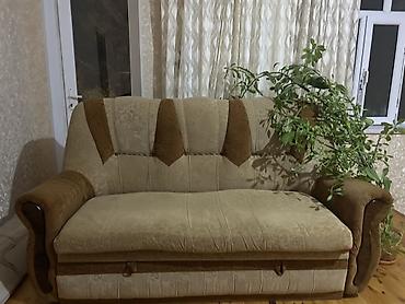 Divanlar: Ikili divan – açılıb‑yığılan, altı sandıqlı - Ölçü: təxmini 2 yerlik — 2