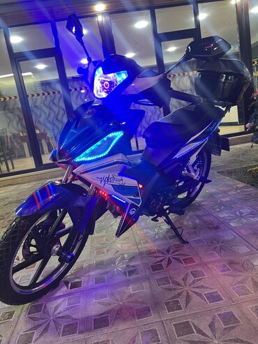 Mopedlər,skuterlər: Moped/motorsiklet – sport üslublu “cub” tipli model Texniki və dizayn — 5