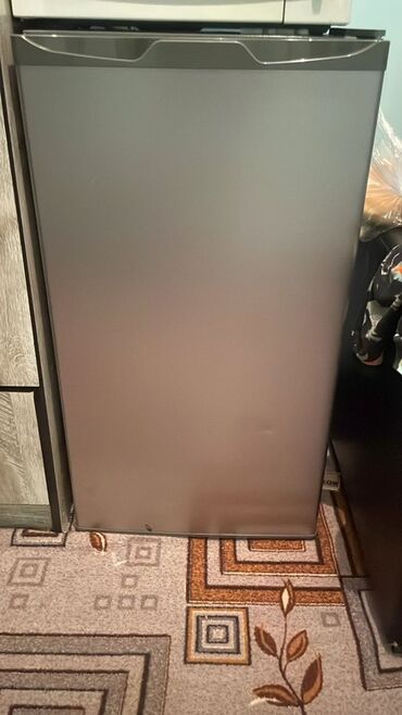 бу холодильник мини: Компактный однодверный холодильник (мини-формат), серебристый. Продаем