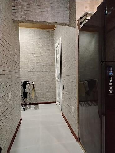 Otaqların satışı: 3 otaqlı mənzil – interyer və mebel ilə - Yataq otağı: geniş pəncərə — 16