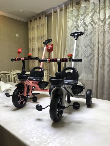 игрушечный коляска: Коляска, цвет - Серебристый, Новый