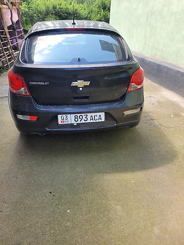 Унаа сатуу: Chevrolet Cruze: 2012 г., Хетчбек — 1