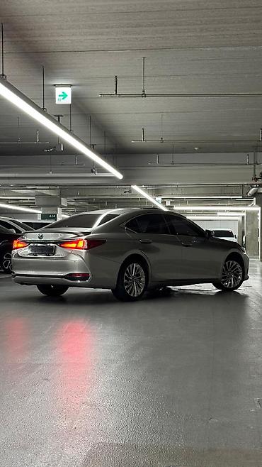 Lexus: Lexus ES: 2019 г., 2.5 л, Гибрид — 3