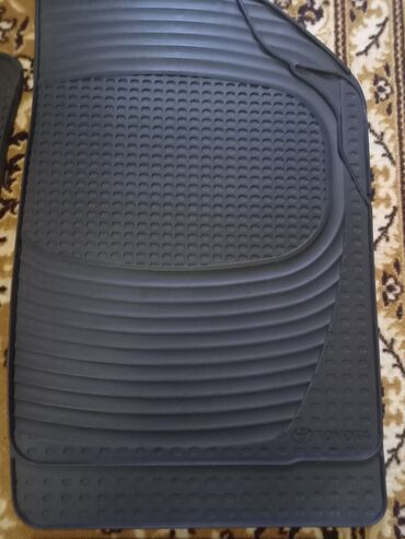 Другие аксессуары для салона: Продаю резиновые коврики(Универсал), для Toyota Land Cruiser, Toyota — 4