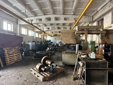 Sex, zavod və fabriklər: Razində, Fidan şadlıq sarayı yolunda, Grandmartın yaxınlığında, 600 kv — 10