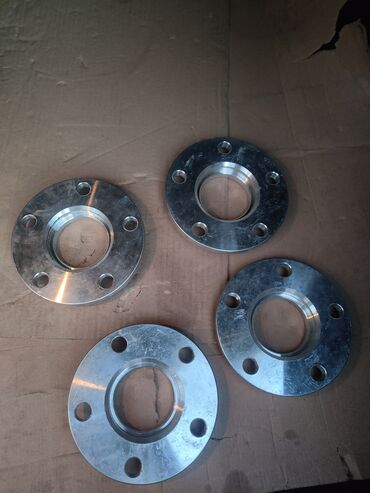 запчасти на паджеро 2: BMW G30 üçün Spacer. İşlənmiyib yenidi. Boltlarida üzərindədi. Maşın